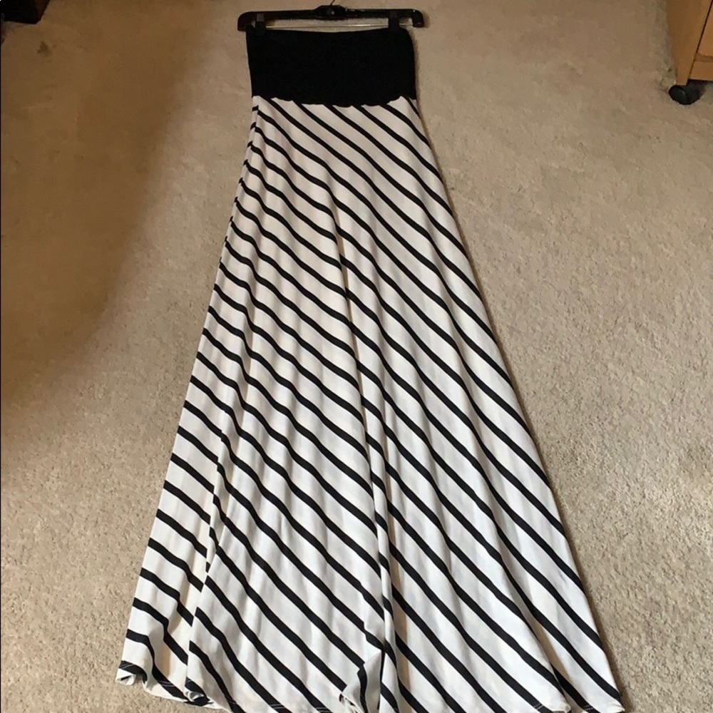 Strapless maxi dress